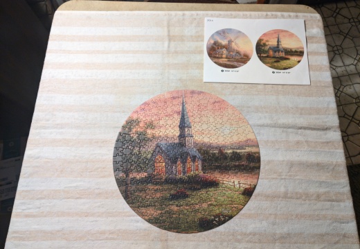 Thomas Kinkade Collection 300pc Circular #2 Church